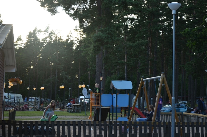 Imagen de los exteriores del Hotel V&auml;rnamo Camping Prostsj&ouml;n. Foto 14