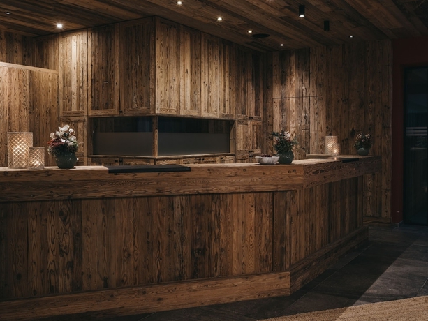 Imagen de los interiores del Hotel Vaya Galt&uuml;r. Foto 19