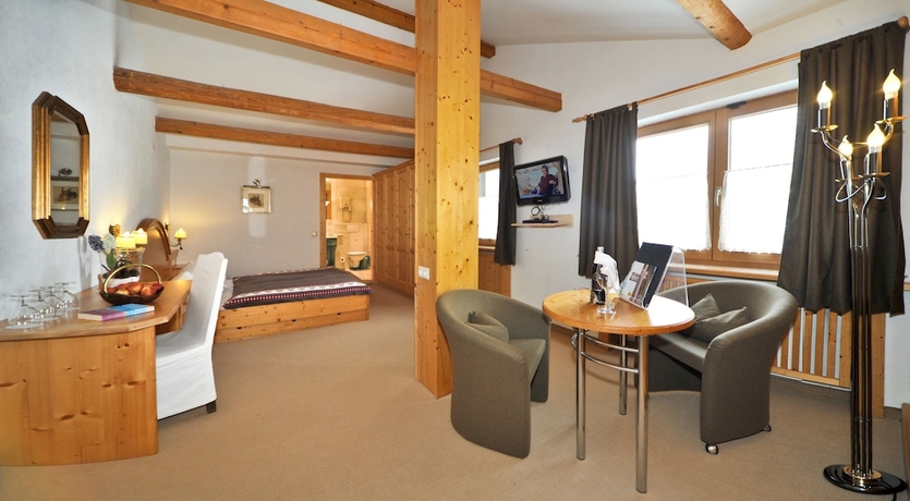 Imagen de la habitación del Hotel Vaya Seefeld. Foto 7