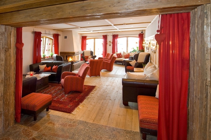 Imagen del bar/restaurante del Hotel Vaya Seefeld. Foto 2