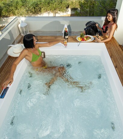 Imagen general del Hotel Vaya Suites by Omiloss. Foto 5