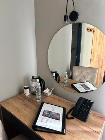 Imagen de la habitación del Hotel Vayalen Boutique. Foto 12