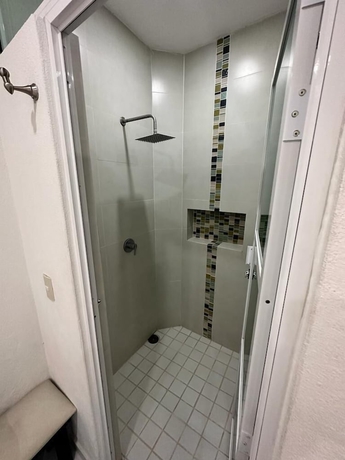 Imagen de la habitación del Hotel Vayor and Suites. Foto 17