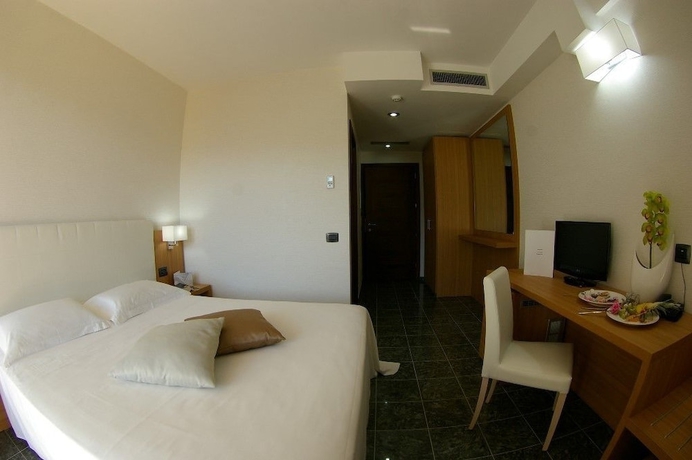 Imagen de la habitación del Hotel Vea Resort. Foto 8