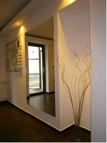 Imagen general del Hotel V&eacute;n Di&oacute;fa De Lux Panzi&oacute;. Foto 9