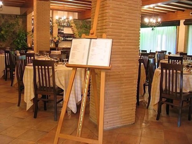 Imagen del bar/restaurante del Hotel Vecchia Maremma. Foto 5