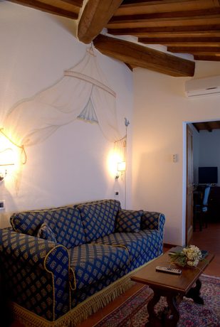 Imagen de la habitación del Hotel Vecchia Oliviera. Foto 10