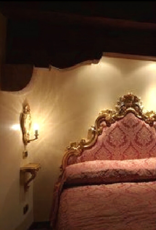 Imagen de la habitación del Hotel Vecellio. Foto 7