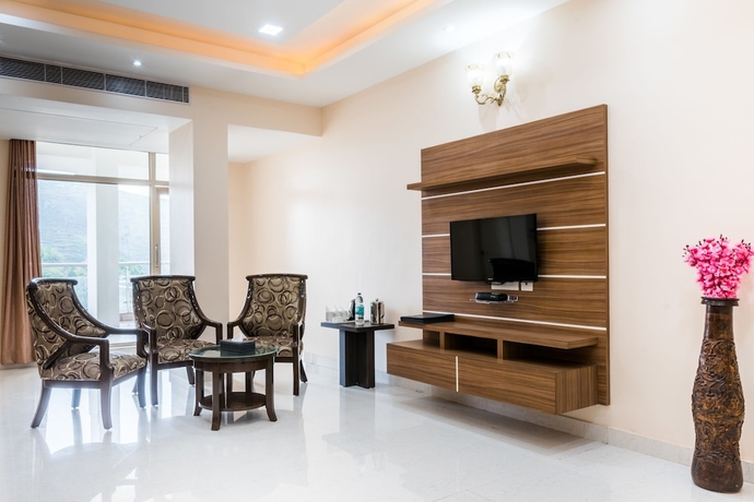 Imagen de la habitación del Hotel Vedalife Rejuvenation. Foto 2