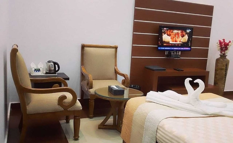 Imagen de la habitación del Hotel Vedalife Rejuvenation. Foto 9