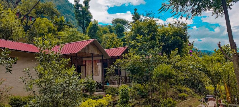 Imagen general del Hotel Vedant Valley Resort, Kund (Guptkashi). Foto 3