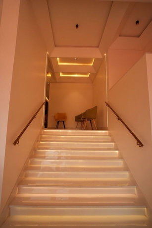 Imagen de los interiores del Hotel Vedic Roots. Foto 12