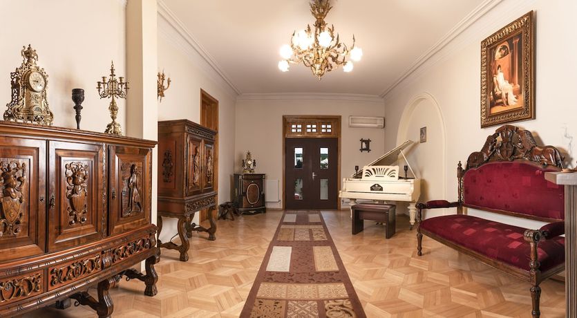 Imagen de los interiores del Hotel Vedzisi Garden. Foto 20