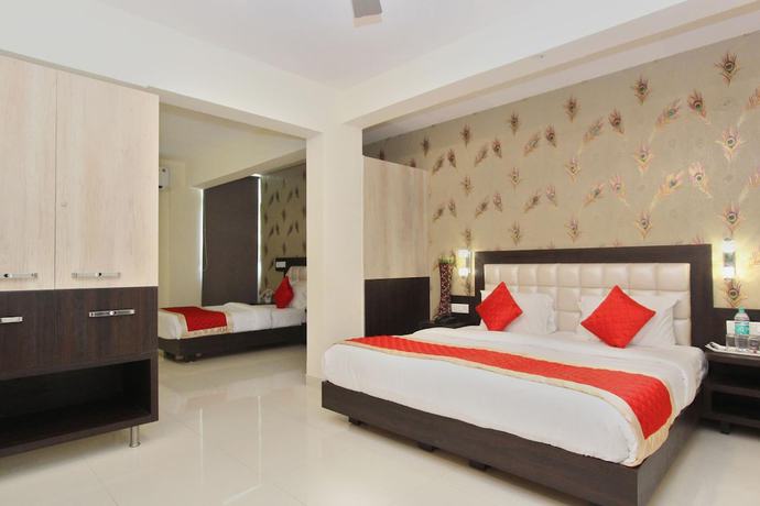 Imagen de la habitación del Hotel Vee Suites Bangalore. Foto 3