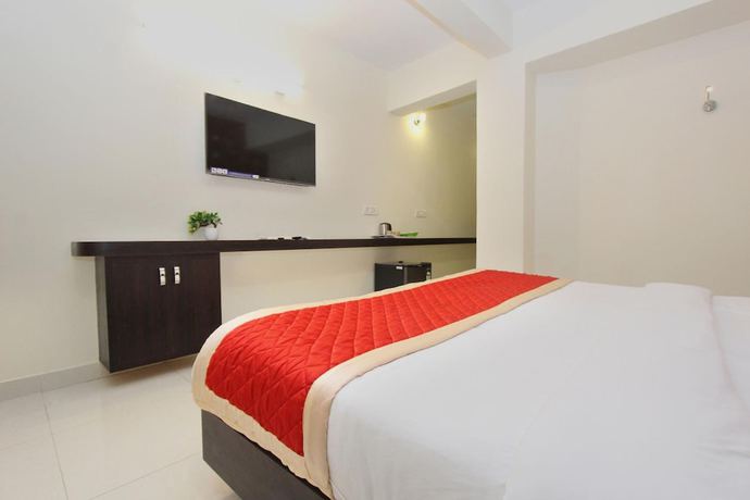 Imagen de la habitación del Hotel Vee Suites Bangalore. Foto 13