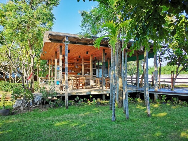 Imagen general del Hotel Veepana Resort. Foto 5