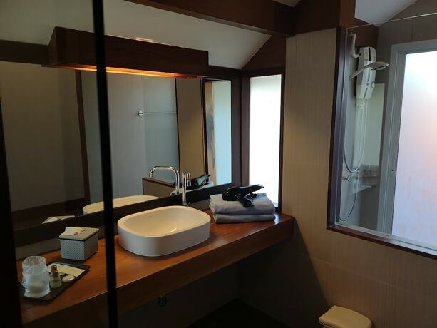 Imagen general del Hotel Veepana Resort. Foto 14