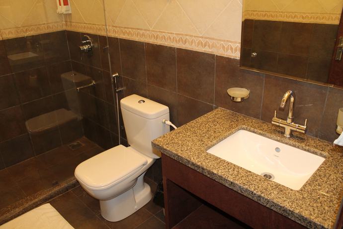 Imagen de la piscina del Hotel Veera Strand Park Serviced Apartments. Foto 18