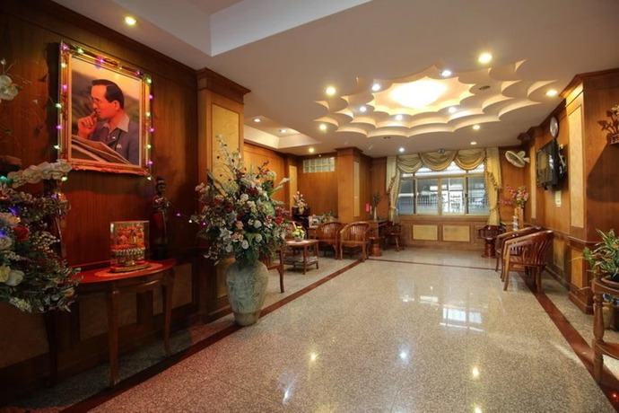 Imagen de los interiores del Hotel Veerasuda Condotel. Foto 18