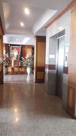 Imagen de los interiores del Hotel Veerasuda Condotel. Foto 19