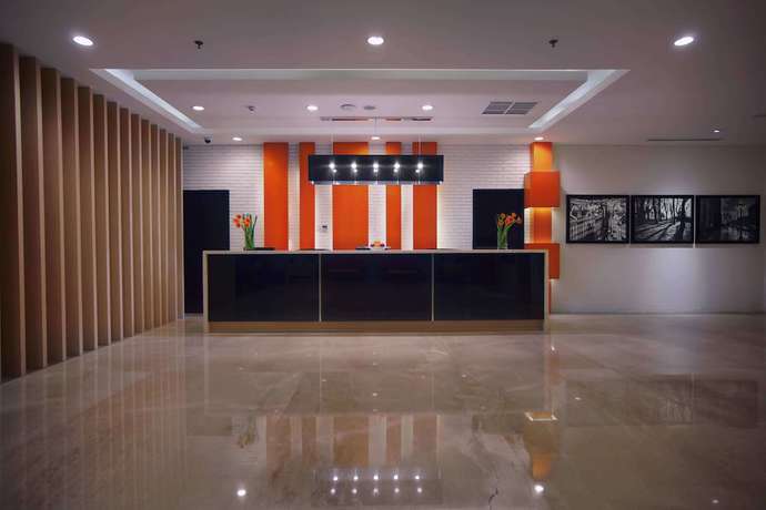 Imagen de los interiores del Hotel Vega Gading Serpong - Chse Certified. Foto 6
