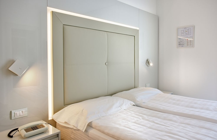 Imagen de la habitación del Hotel Vega, Malcesine. Foto 10