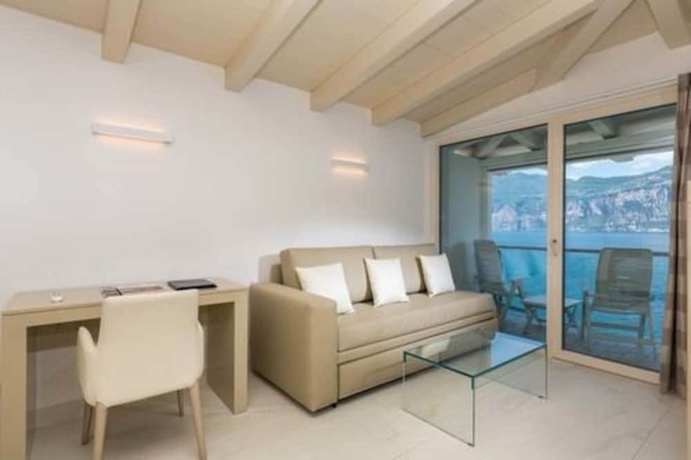 Imagen de la habitación del Hotel Vega, Malcesine. Foto 14