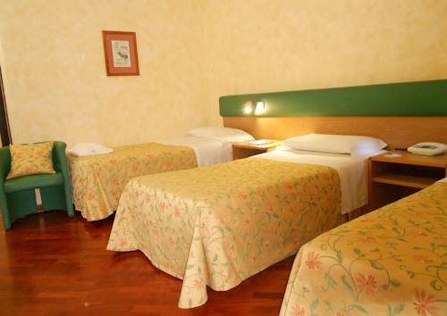 Imagen de la habitación del Hotel Vega Perugia. Foto 3
