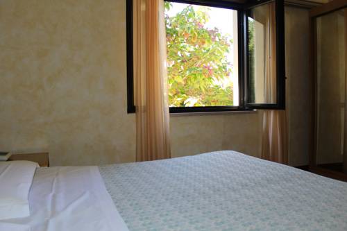 Imagen de la habitación del Hotel Vega Perugia. Foto 7