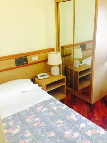 Imagen de la habitación del Hotel Vega Perugia. Foto 9