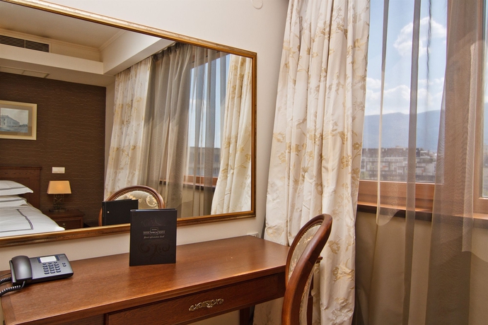 Imagen de la habitación del Hotel Vega Sofia. Foto 4