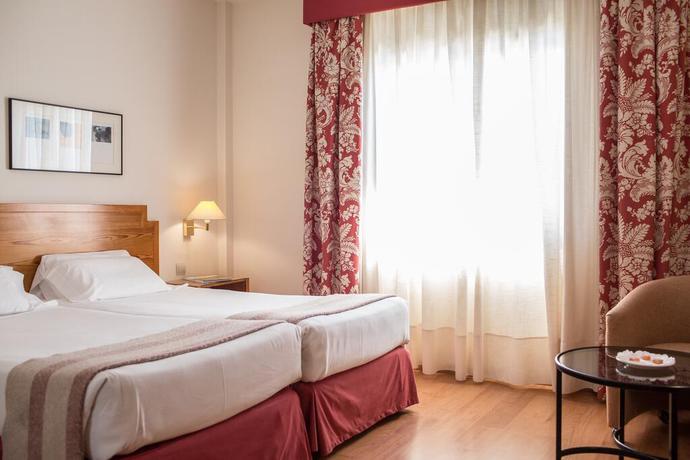 Imagen de la habitación del Hotel Vegas Altas. Foto 7