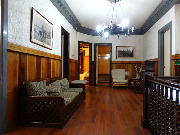 Imagen de los interiores del Hotel Vegas, Santiago Centro. Foto 4
