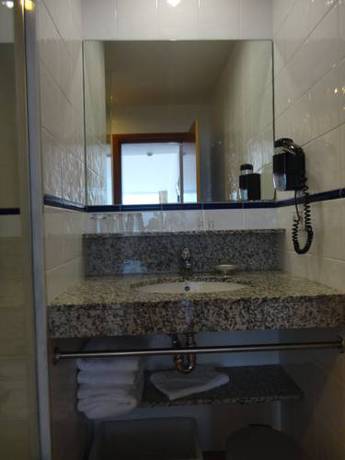 Imagen de la habitación del Hotel Veh&iacute;. Foto 4