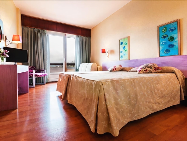 Imagen de la habitación del Hotel Vejo. Foto 8