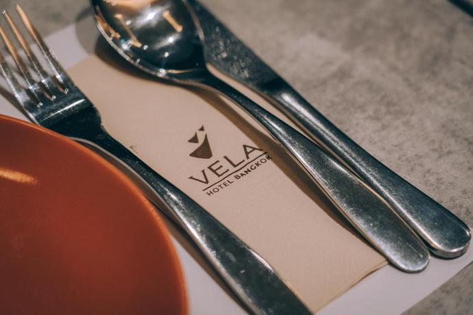 Imagen del bar/restaurante del Hotel Vela Hotel Bangkok. Foto 5