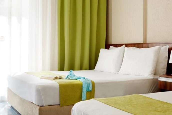 Imagen general del Hotel Vela Hotel. Foto 7