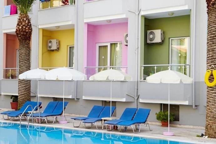 Imagen general del Hotel Vela Hotel. Foto 12