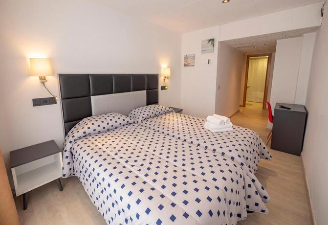 Imagen general del Hotel Vela, Roses. Foto 4