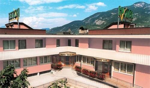 Imagen de la habitación del Hotel Vela, Trento. Foto 2