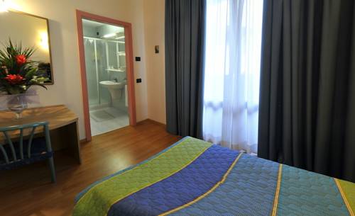 Imagen de la habitación del Hotel Vela, Trento. Foto 4