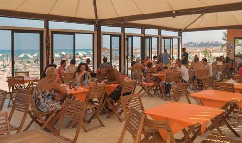 Imagen de la habitación del Hotel Vela Velo Club Vieste. Foto 6