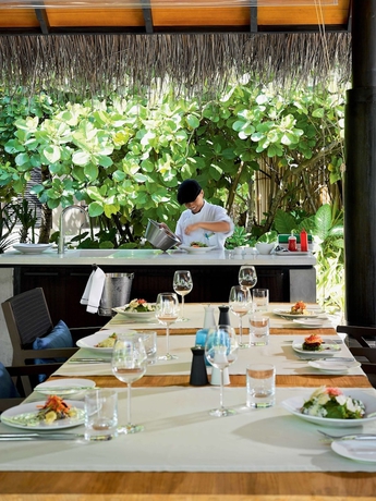 Imagen de la habitación del Hotel Velaa Private Island. Foto 16