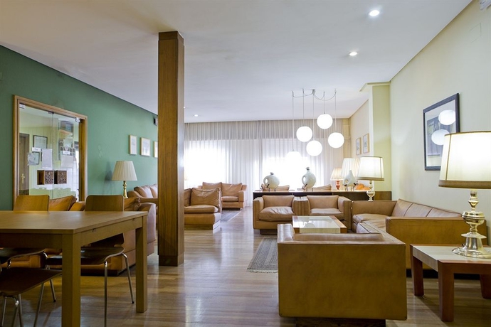 Imagen de los interiores del Hotel Velázquez 45 by Pillow. Foto 14