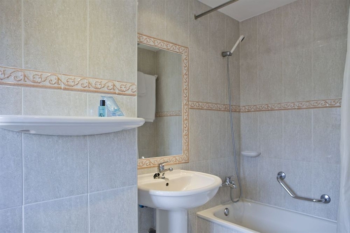 Imagen de la habitación del Hotel Velázquez 45 by Pillow. Foto 11