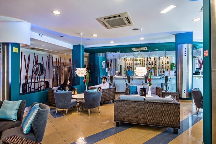 Imagen del bar/restaurante del Hotel Velamar Boutique - Adults Friendly. Foto 6