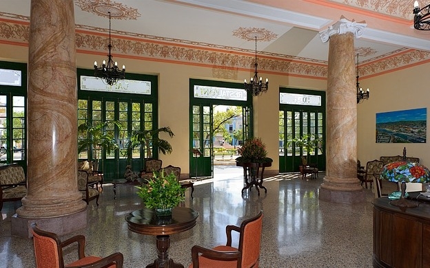 Imagen general del Hotel Velasco. Foto 12