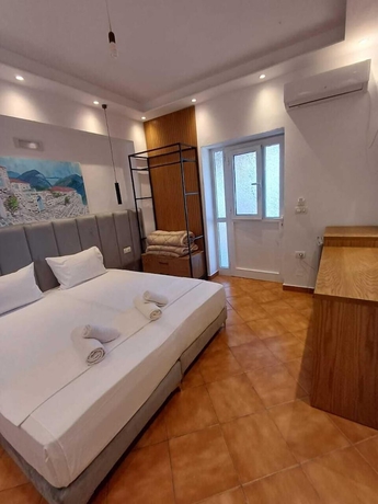 Imagen de la habitación del Hotel Velco BB Himara. Foto 16