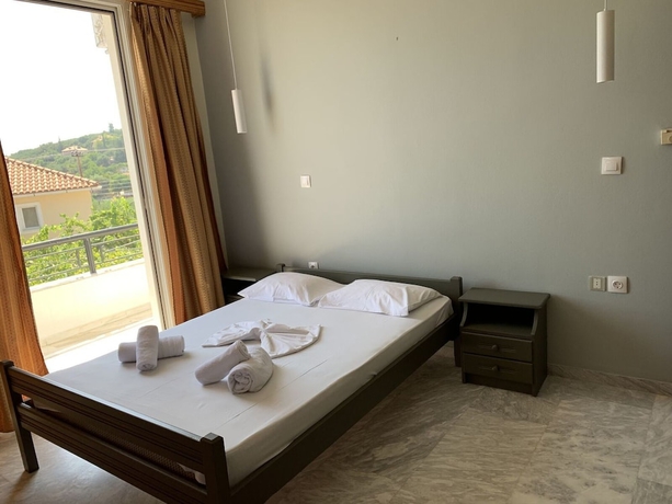 Imagen de la habitación del Hotel Velendzas Holidays. Foto 16