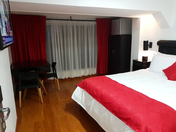 Imagen general del Hotel Veler. Foto 14